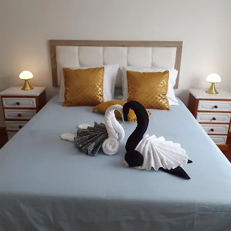 Black'nyellow Place * Vila Franca do Campo