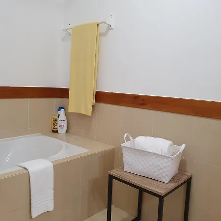 Black'nyellow Place Apartment *