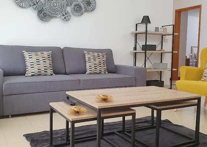 Black'nyellow Place *